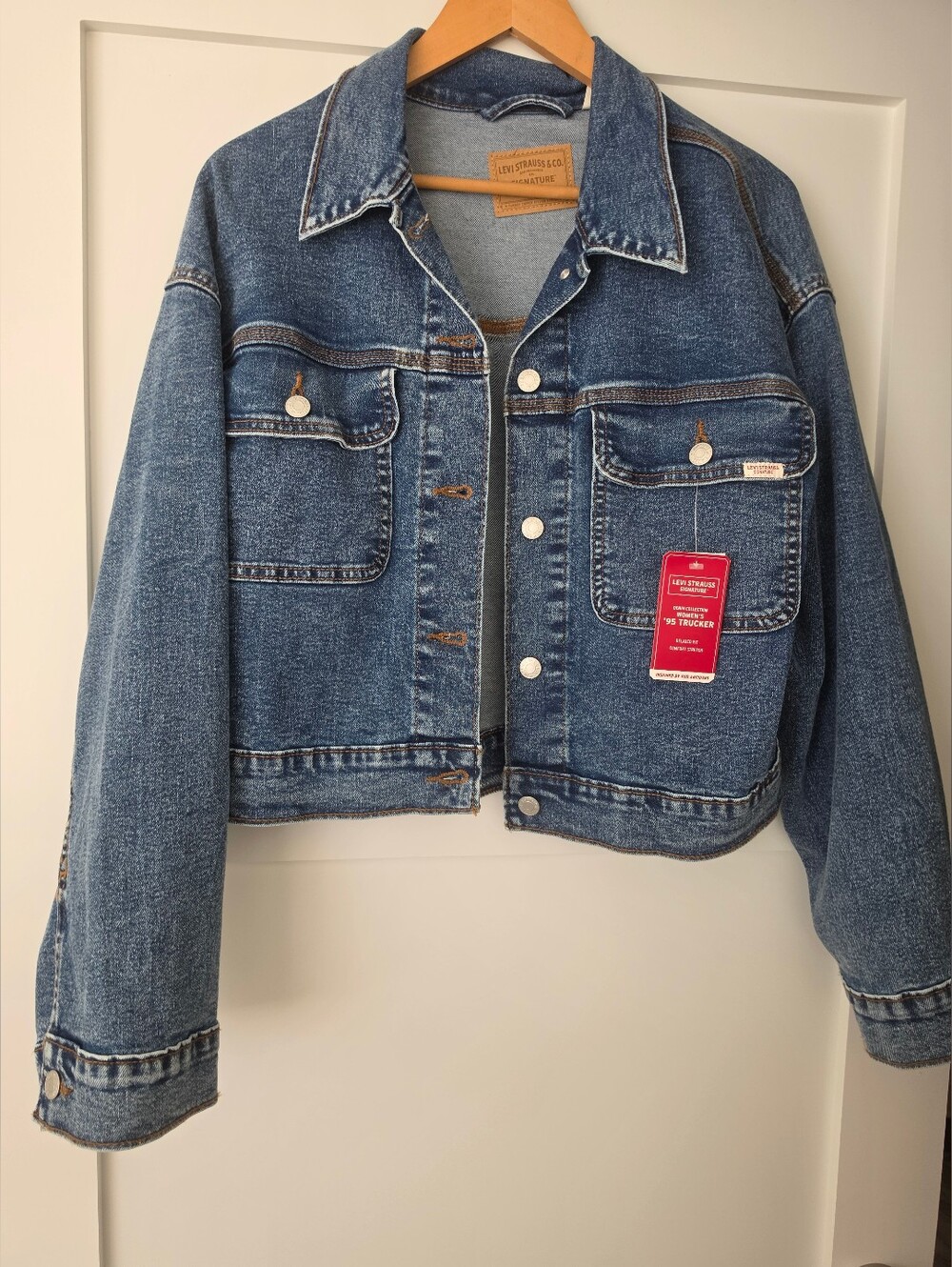 Levi's Blue Denim Cropped Trucker Jacket